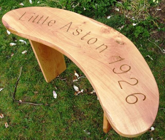 Curved Oak Memorial Bench - 4ft