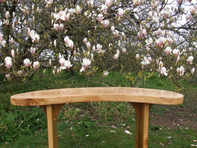 Curved Oak Memorial Bench - 4ft