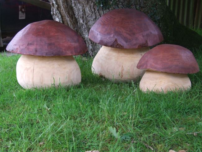 Chestnut Mushroom Seating